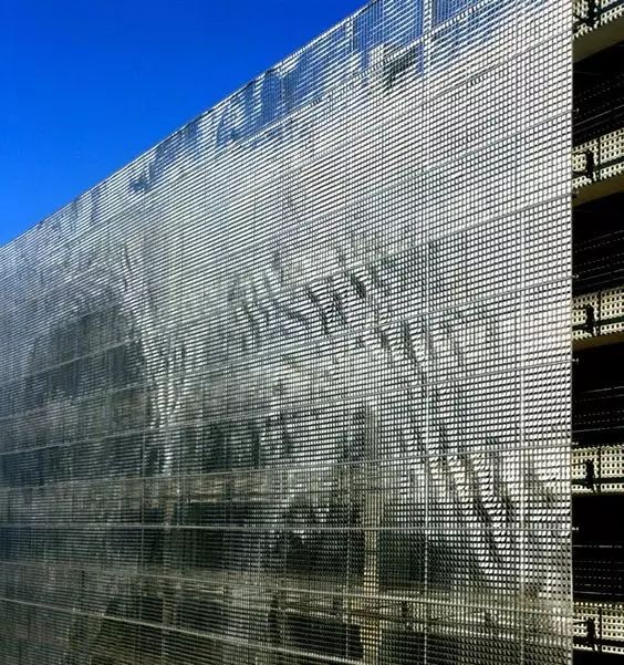 铝单板幕墙：打造个性化建筑的美学之选